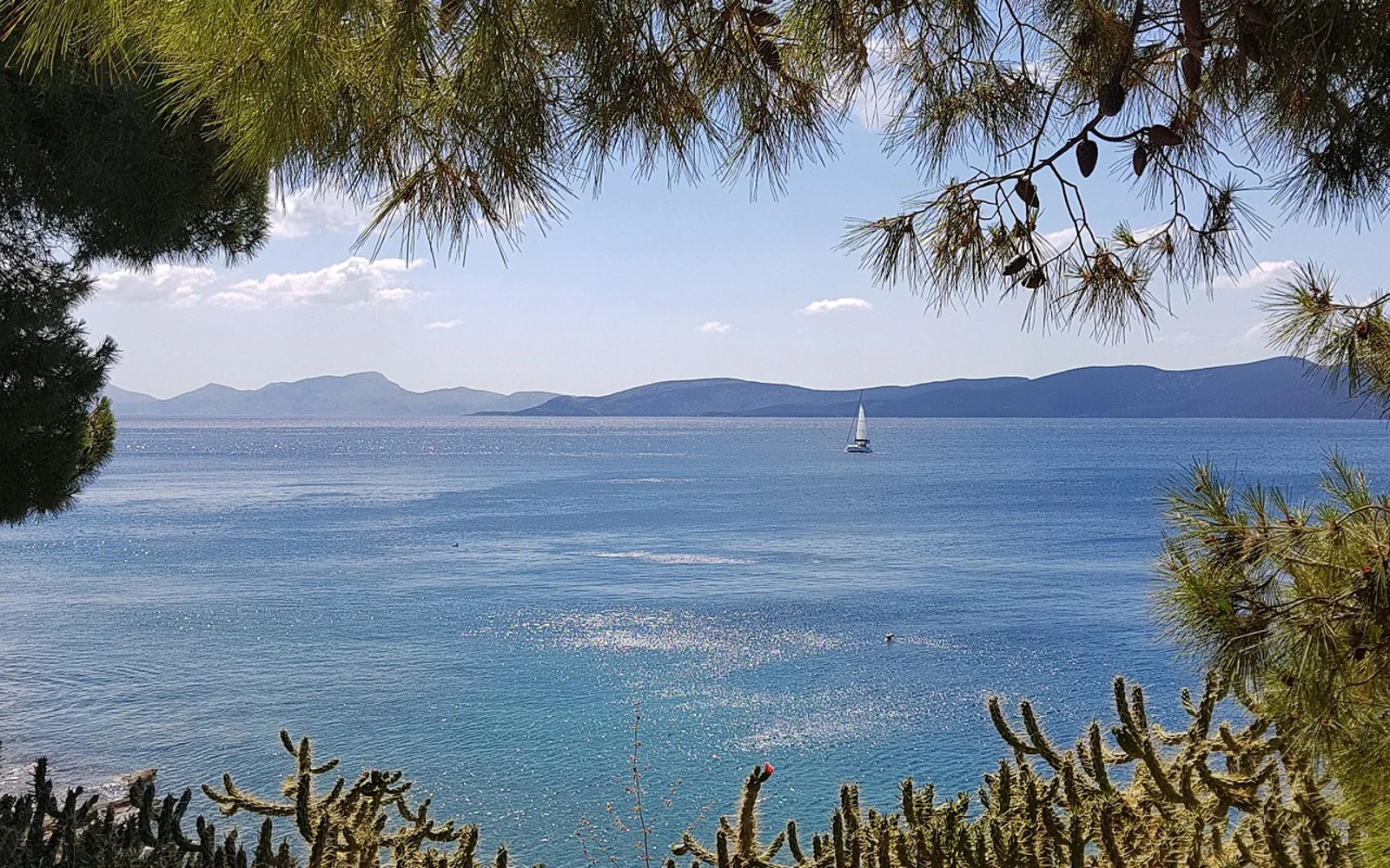 Askeli i Poros, Greece