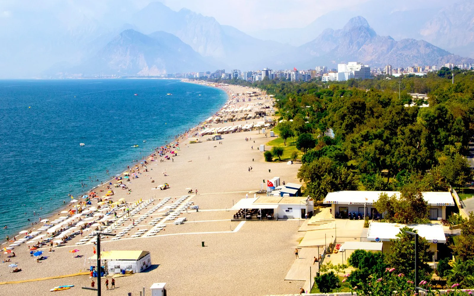 Okurcalar i Antalyakysten, Türkiye